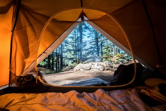 camping tent in the largest wilderness parks in usa